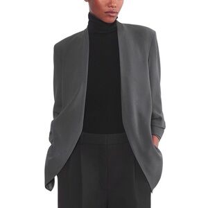 Aritzia Babaton Power Blazer Charcoal Grey Mirror Crepe Hip Length Sz 2